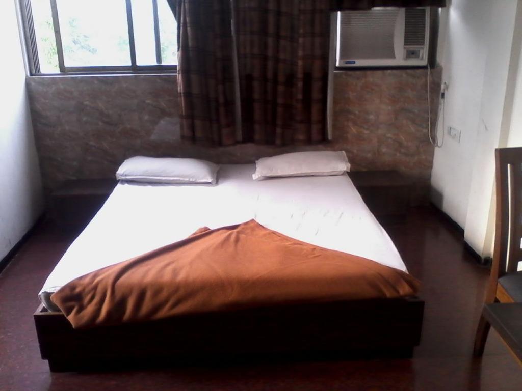 Hotel Jalaja Heritage Thane Extérieur photo