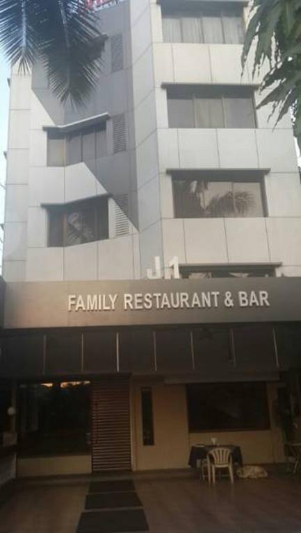 Hotel Jalaja Heritage Thane Extérieur photo